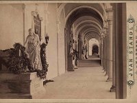 Groblje Mirogoj. Arkade 1895. godine. pogled kroz njihovu unutrašnjost (Foto Ivan Standl)